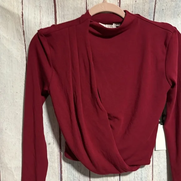 NWT ASTR Asymmetrical Pleated Cutout Mock Neck Top - Picture 6 of 11